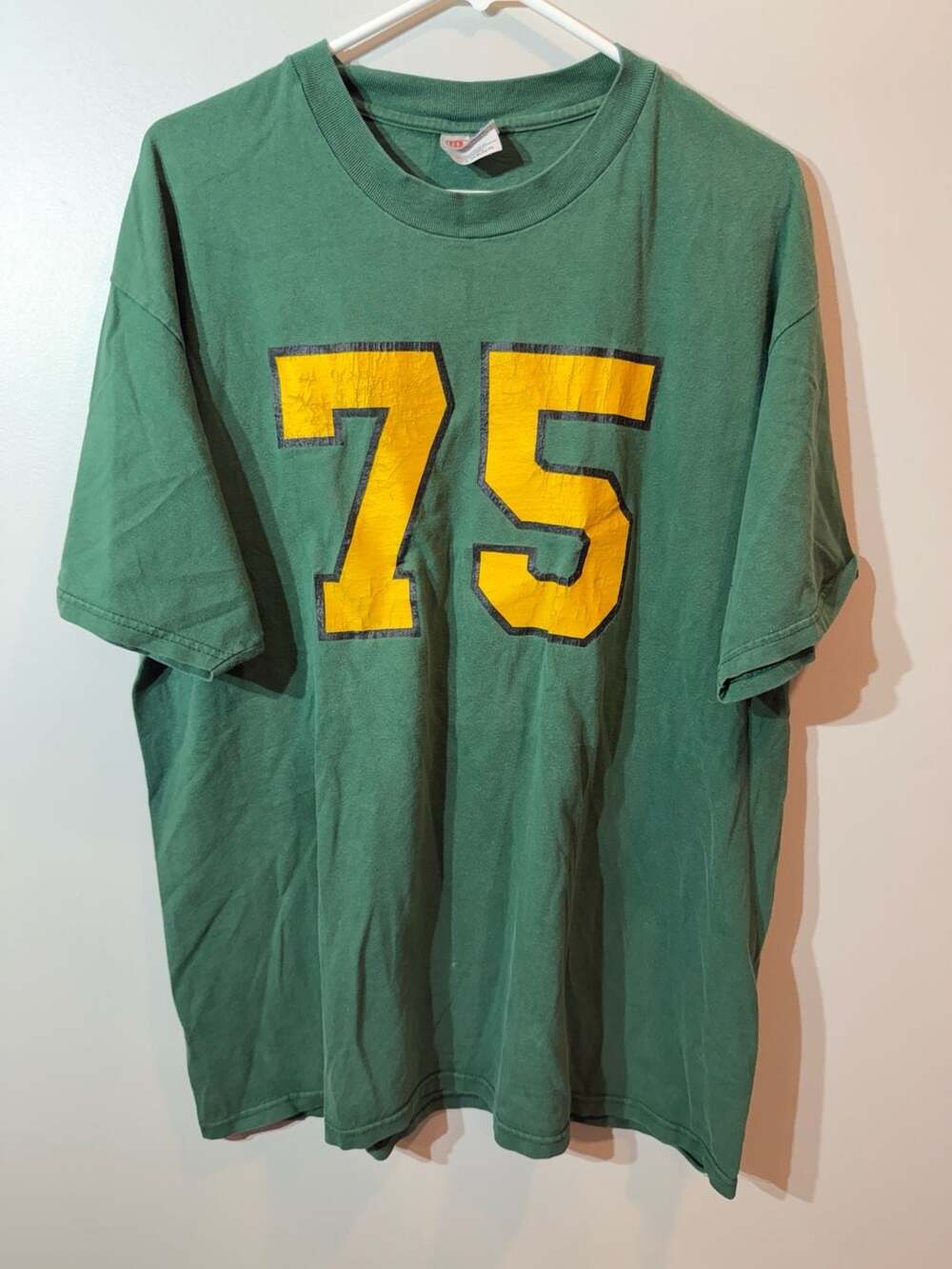 Hanes Beefy-T Vintage Green T-Shirt Number 75 Yellow Print XL